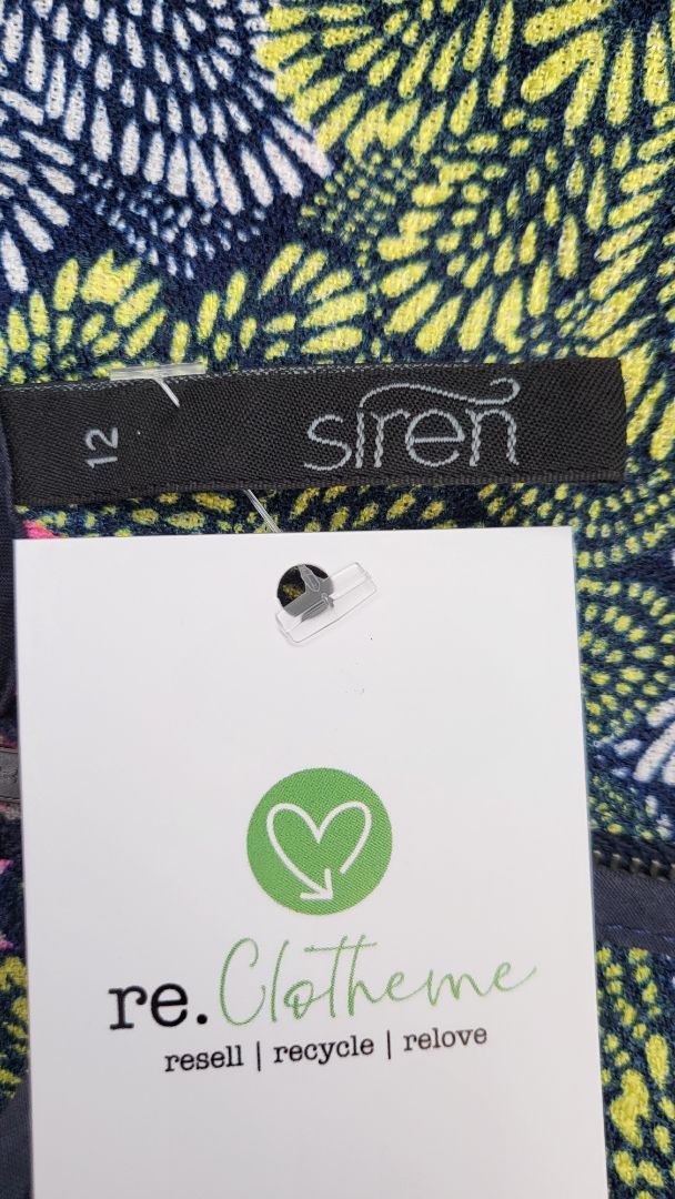 Siren Floral Shift Dress (12)