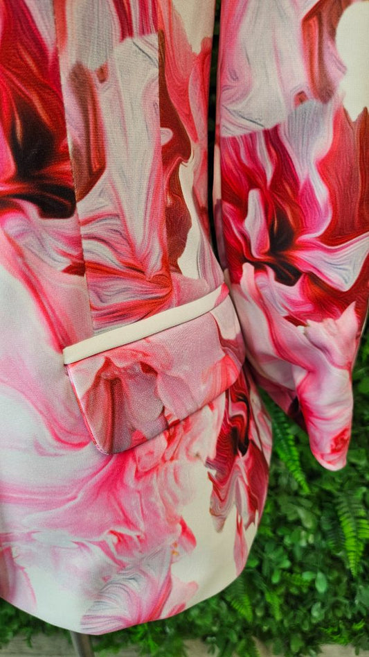 Honey & Beau Floral Fitted Blazer (8-10)