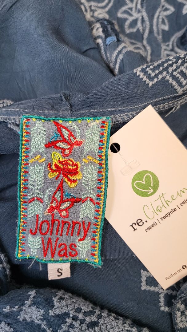 Johnny Was Blue Embroidered Top (10-12)