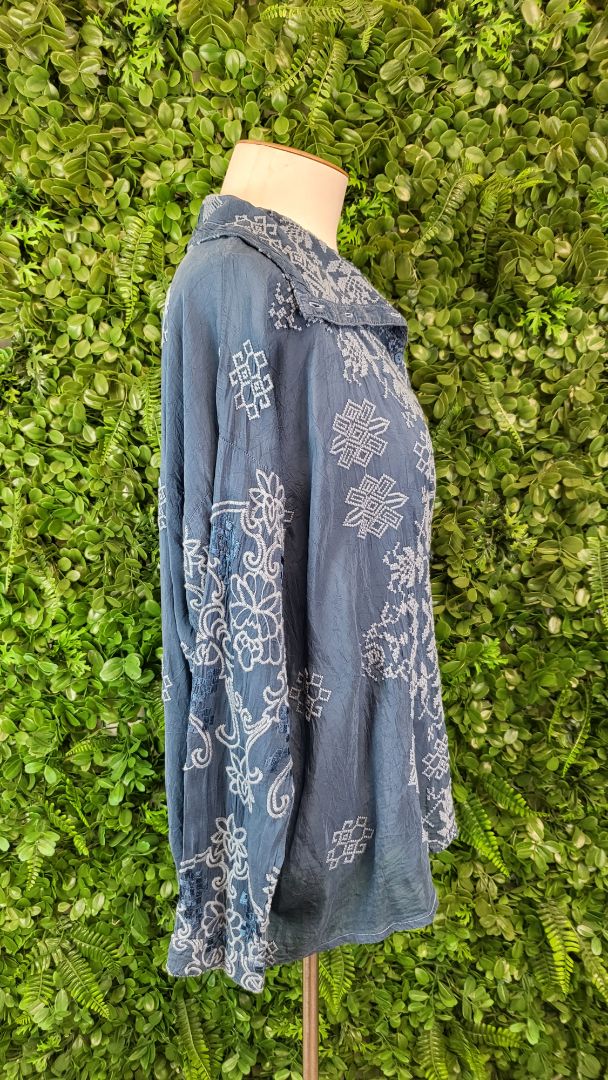 Johnny Was Blue Embroidered Top (10-12)