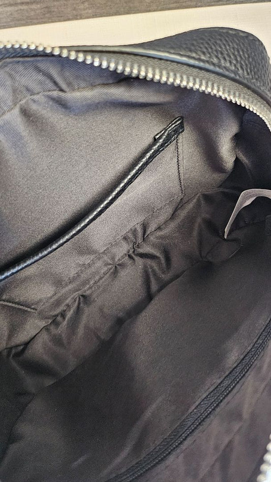 Urban Status Black Crossbody Bag 16x22cm