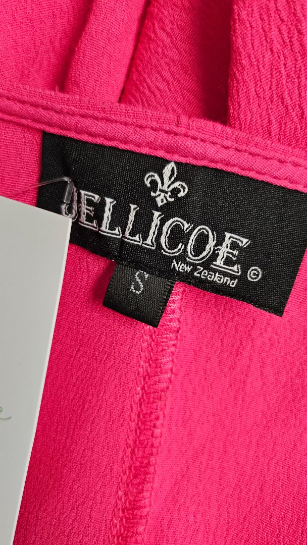 Jellicoe Pink Frill Hem Top (10)