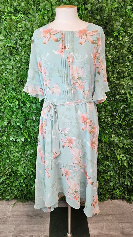 Jacqui.E Green Floral Dress BNWT (18)