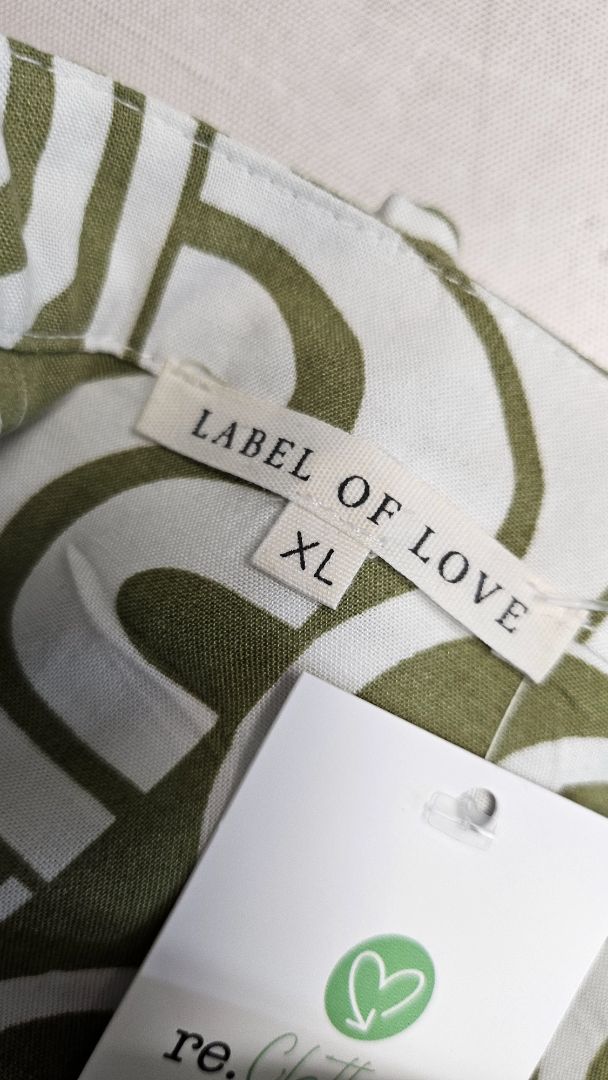 Label Of Love Print Batwing Top (18)