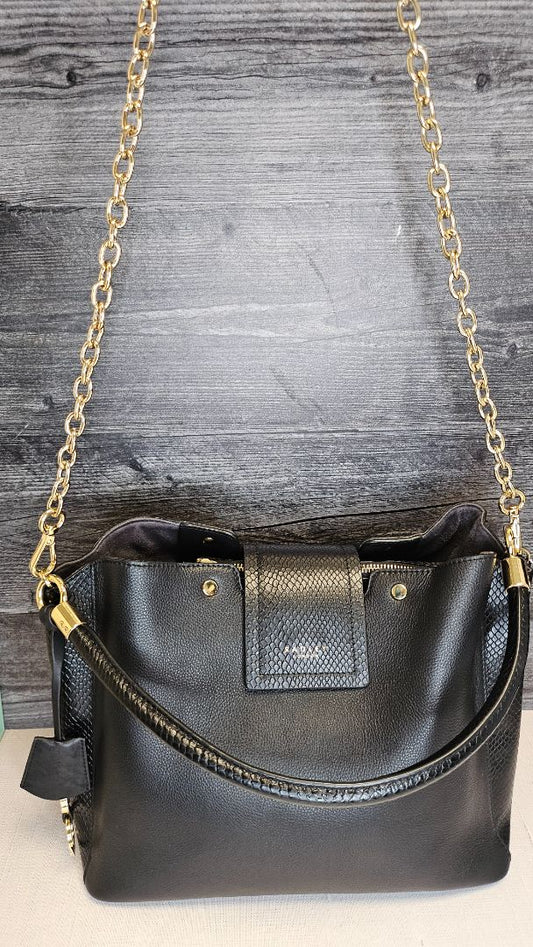 Radley Black Leather Bag (30x24x15cm)