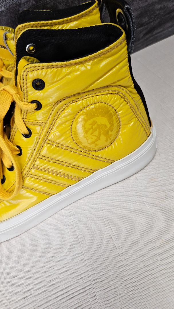 Diesel Yellow Hi Top Sneaker (39)
