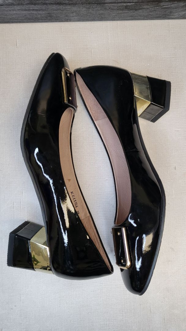 Nu by Neo Black Patent Pump (39)