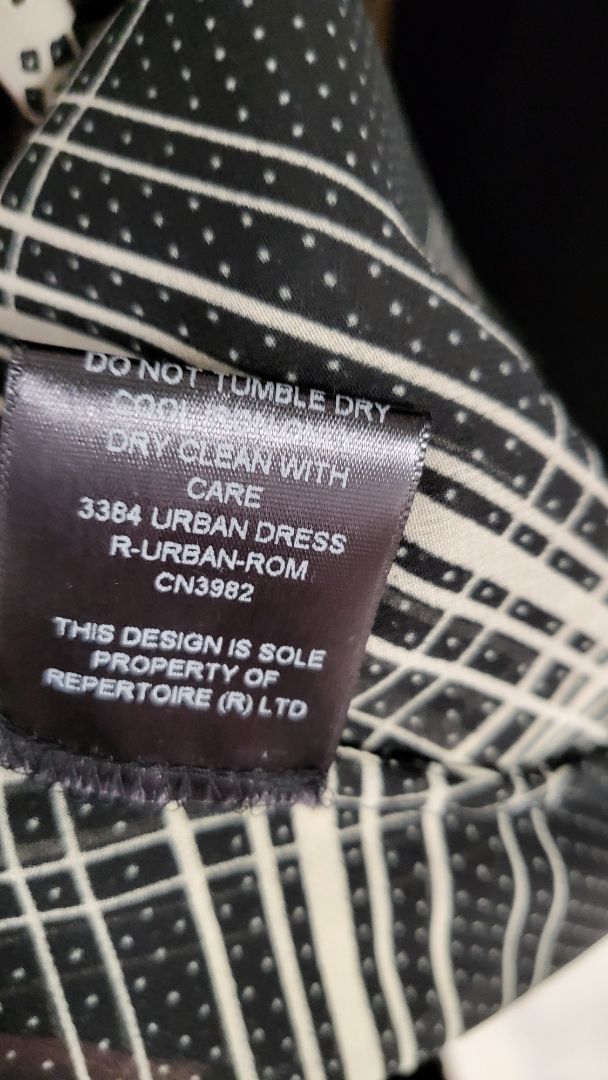 Repertoire Check Urban Dress (10)