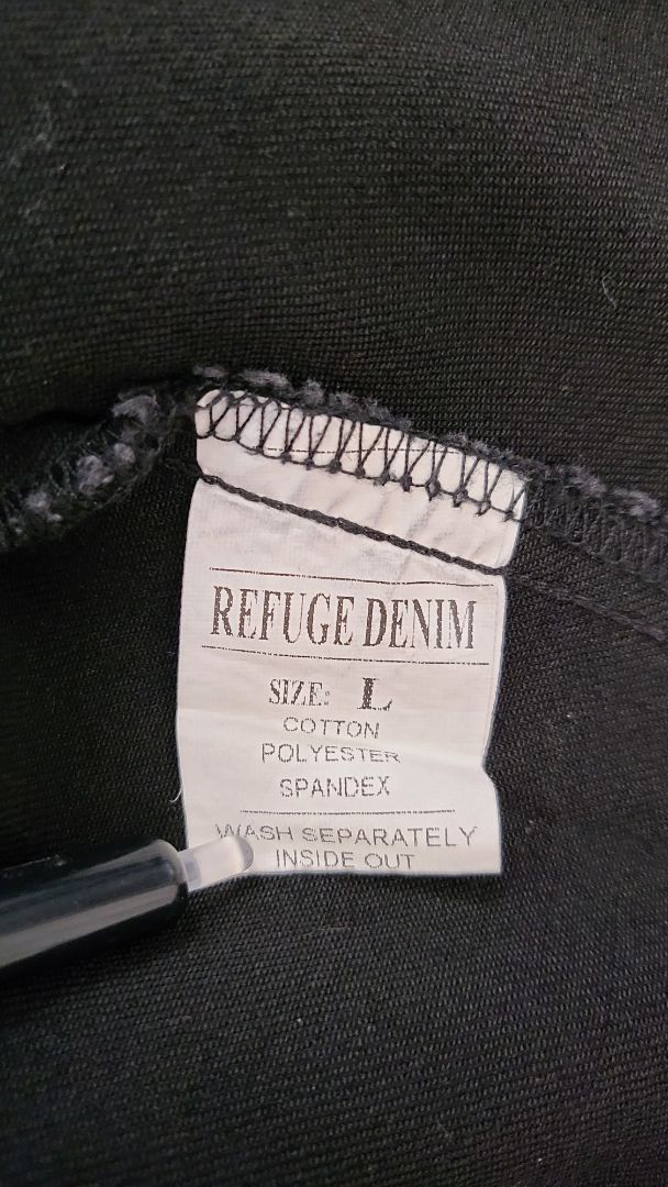 Refuge Black Crop Jacket (12)