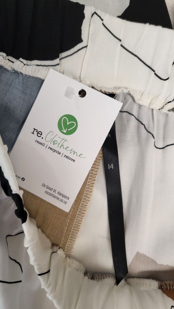 NYE Abstract Print Pant (12)