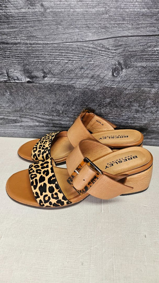 Bresley Animal Print Paden Sandal (38)
