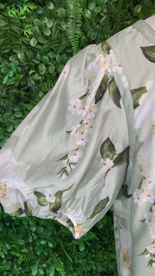 Jacqui.E Floral Puff Sleeve Top (16)