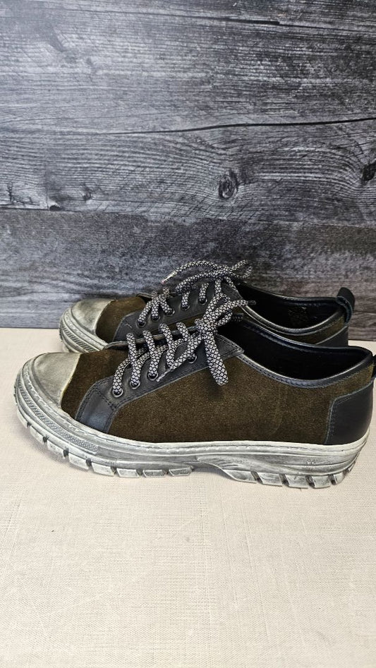 Lesana Forest Green Leather Sneaker (40)