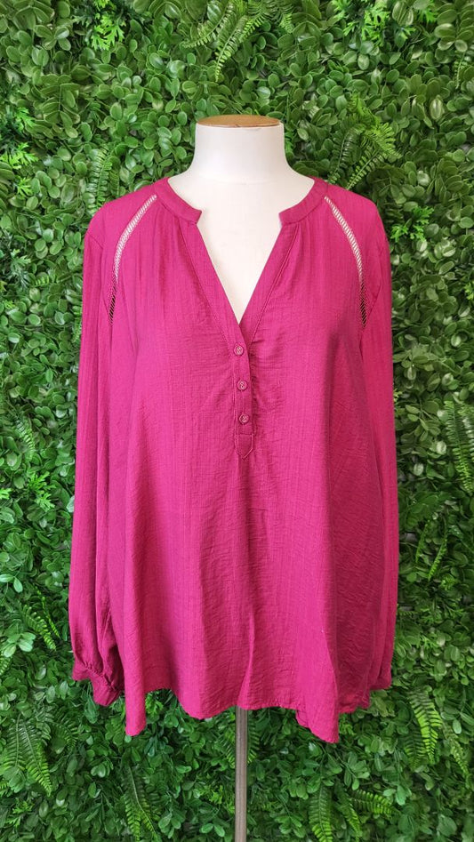 Gloss The Label Magenta 3 Button Blouse (18)