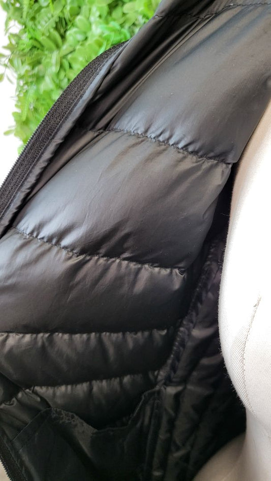 Uniqlo Tartan Ultra Light Puffer (8-10)