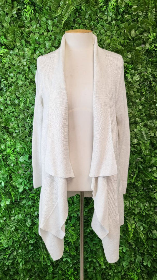 Decjuba Light Marle Grey Draped Knit (10)