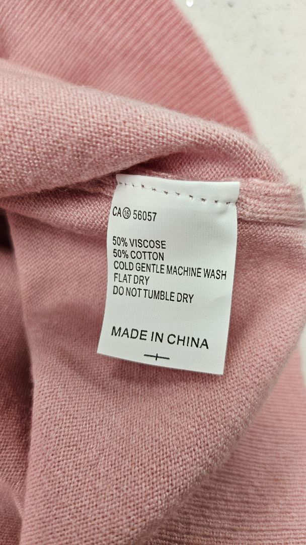 Esther & Co Pink Contrast Sleeve Knit (16)