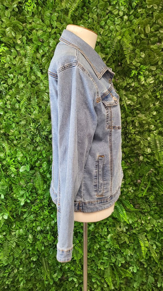 Twin Lakes Blue Denim Jacket (8)