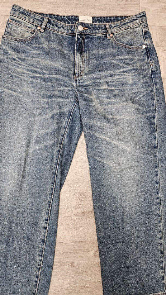 Abrand Distressed Wide Leg Jean (14)
