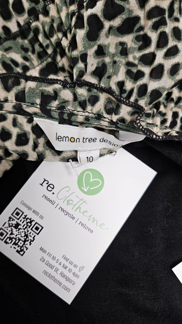 Lemon Tree Animal Print Shirred Blouse (10)