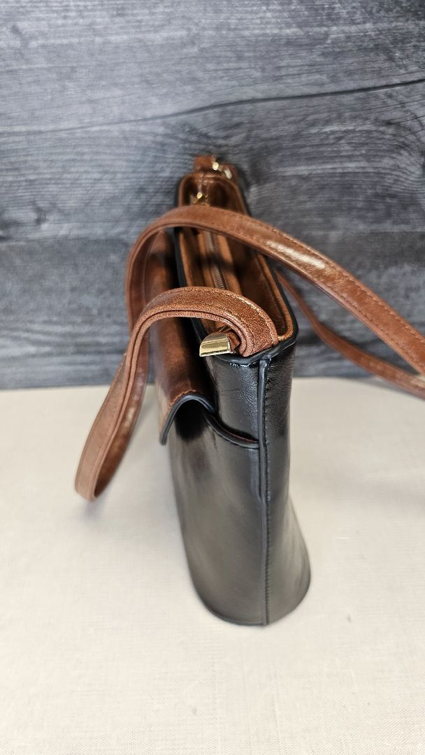 Unknown Black/Brown Crossbody Bag (20cmx19x7cm)