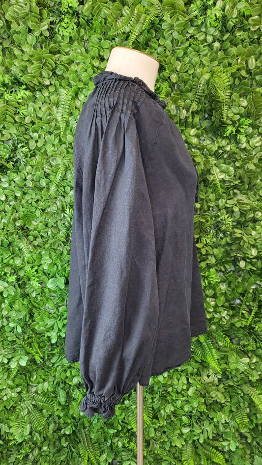 Reunion Label Washed Black Linen Top (12)