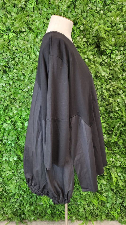 Tirelli Black Swing Top (12-14)