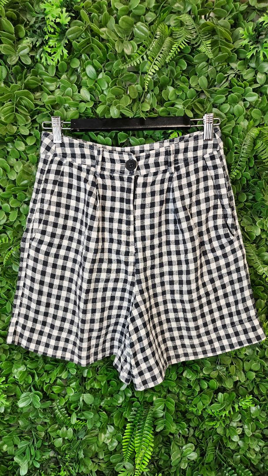 Max Gingham Mid Shorts (8)