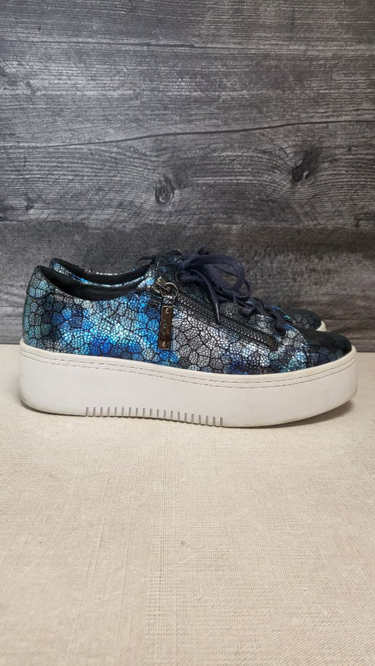 Minx Metallic Zip Pop Sneakers (38)