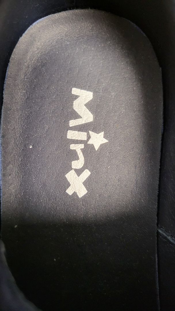 Minx Navy Flux Sneaker (38)
