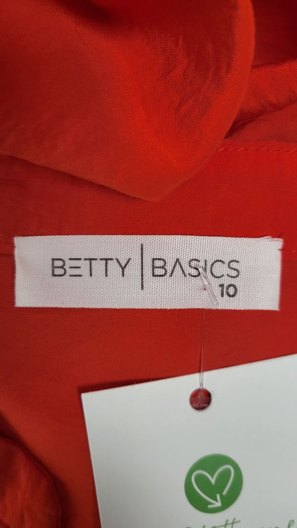 Betty Basics Tangerine Midi Dress (10)
