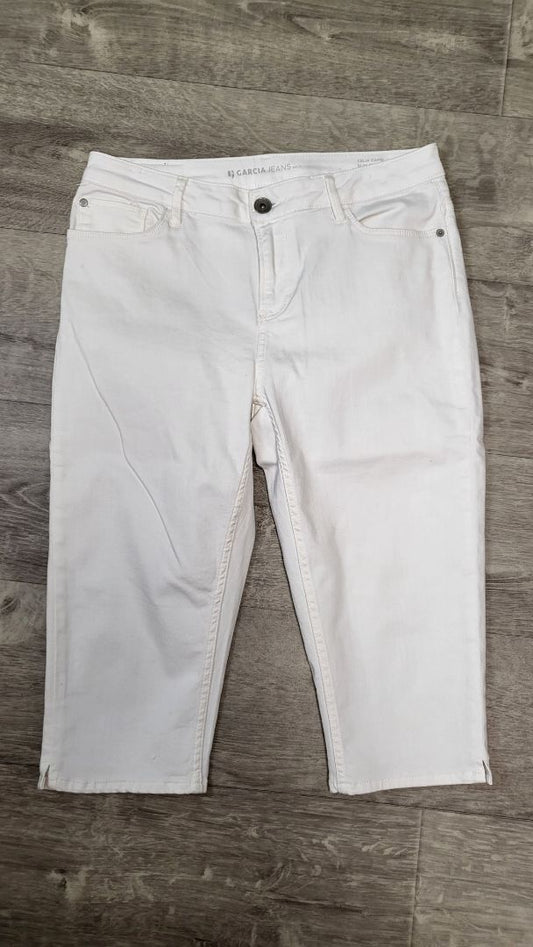 Garcia Jean White Celia Capri (12)
