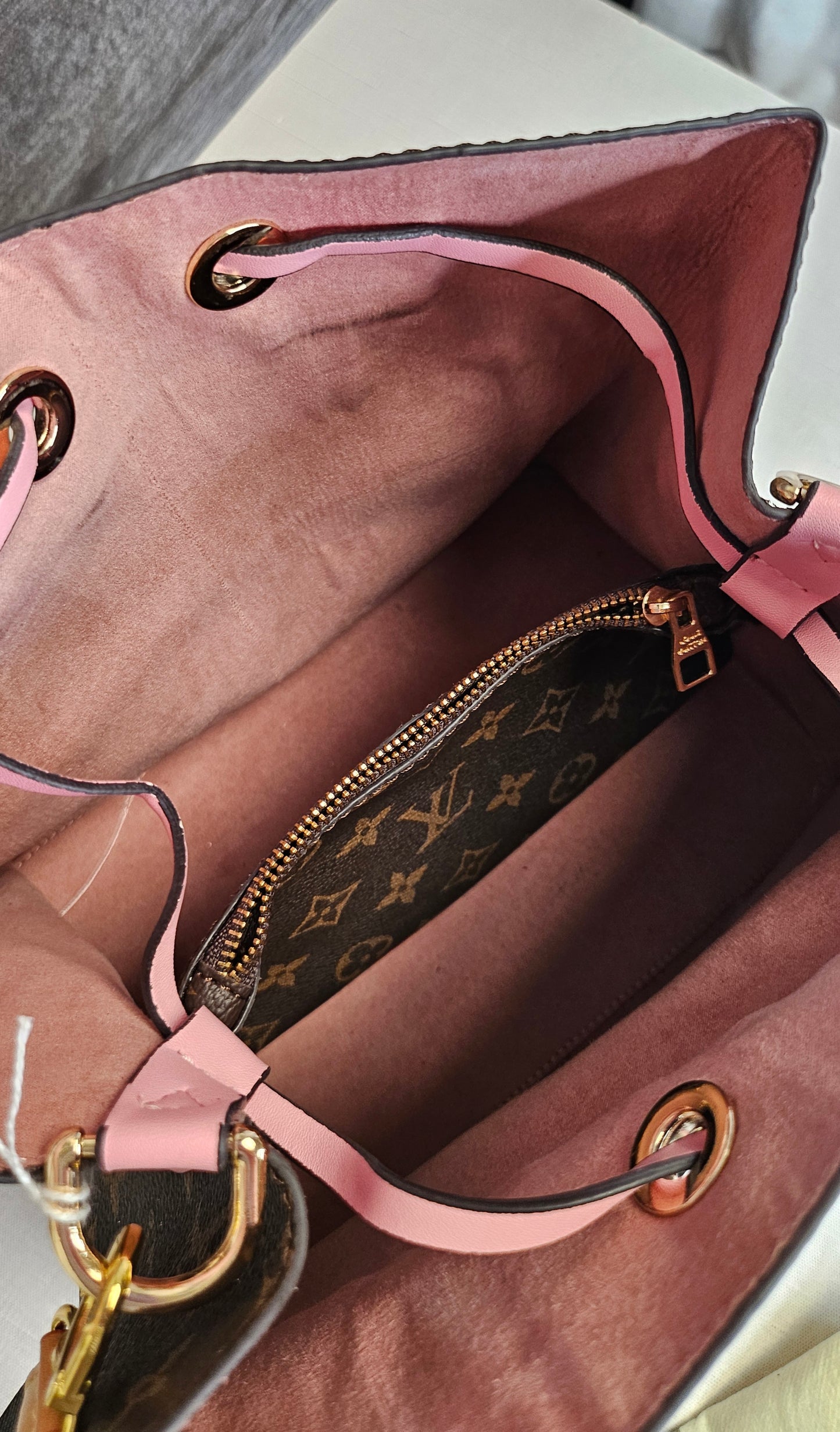 LV Brown Copy 24x23x17cm