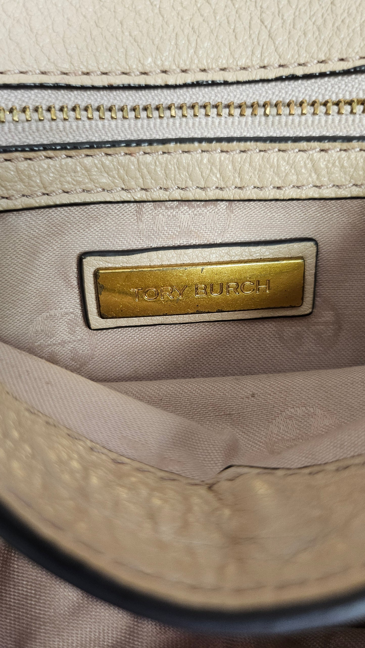 Tory Burch Beige Leather Crossbody Bag 19x24x7cm