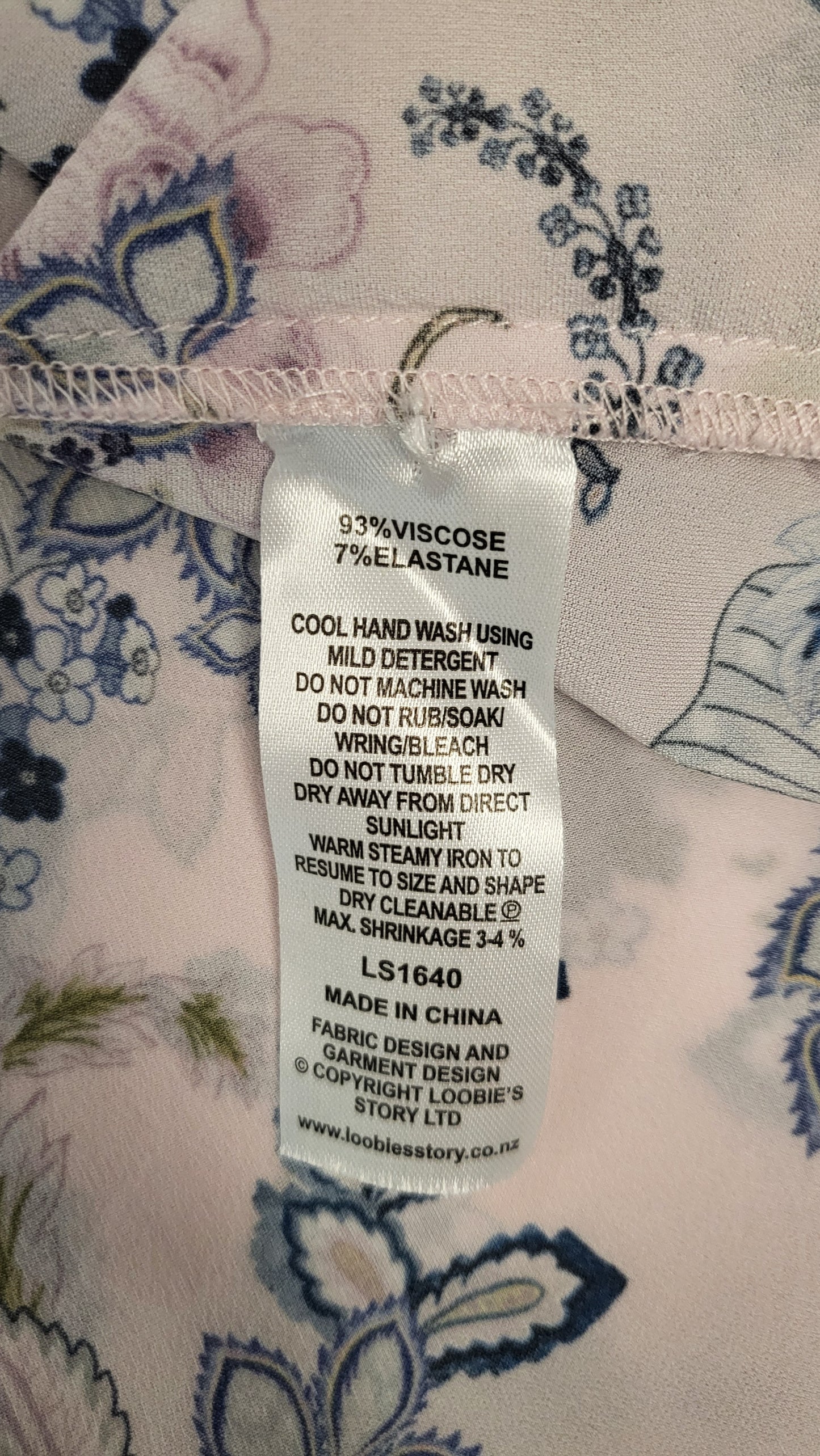 Loobies Story Print Ruffle Sleeve Top (16)