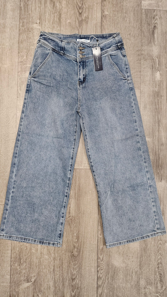 PQ Collections Light Washed Denim Wide Leg Jean BNWT (14)