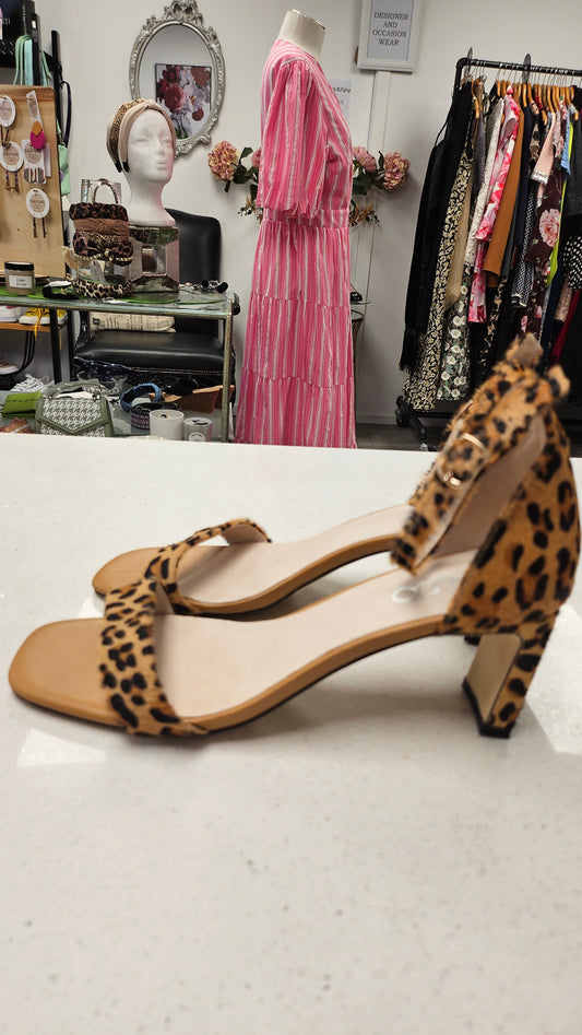 Valdo Animal Print Heel (41)