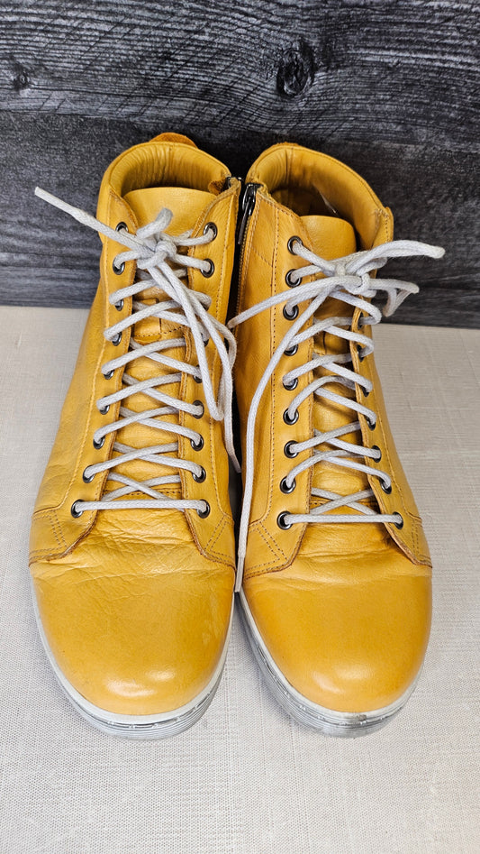 Rilassare Yellow Hi-Top Sneaker (40)