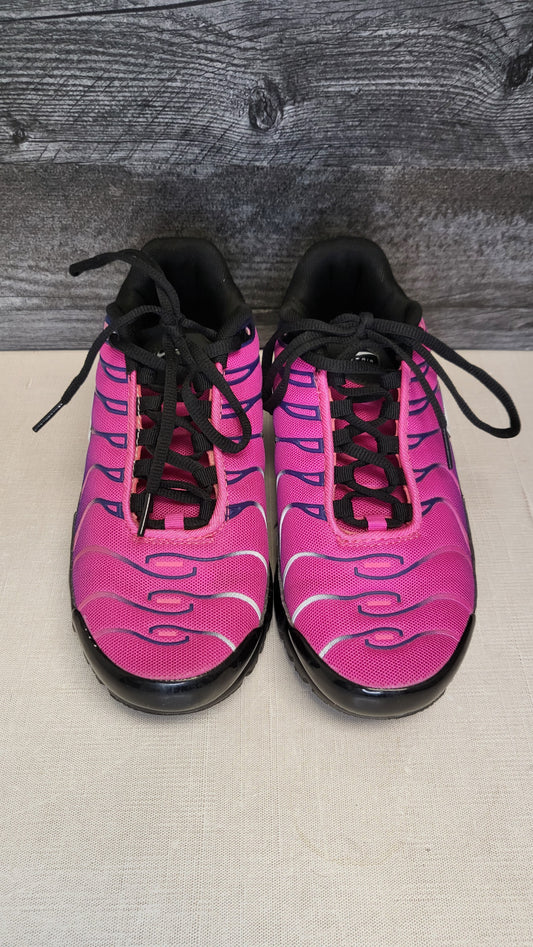 Nike Fireberry Rebellious Air Sneaker (7)
