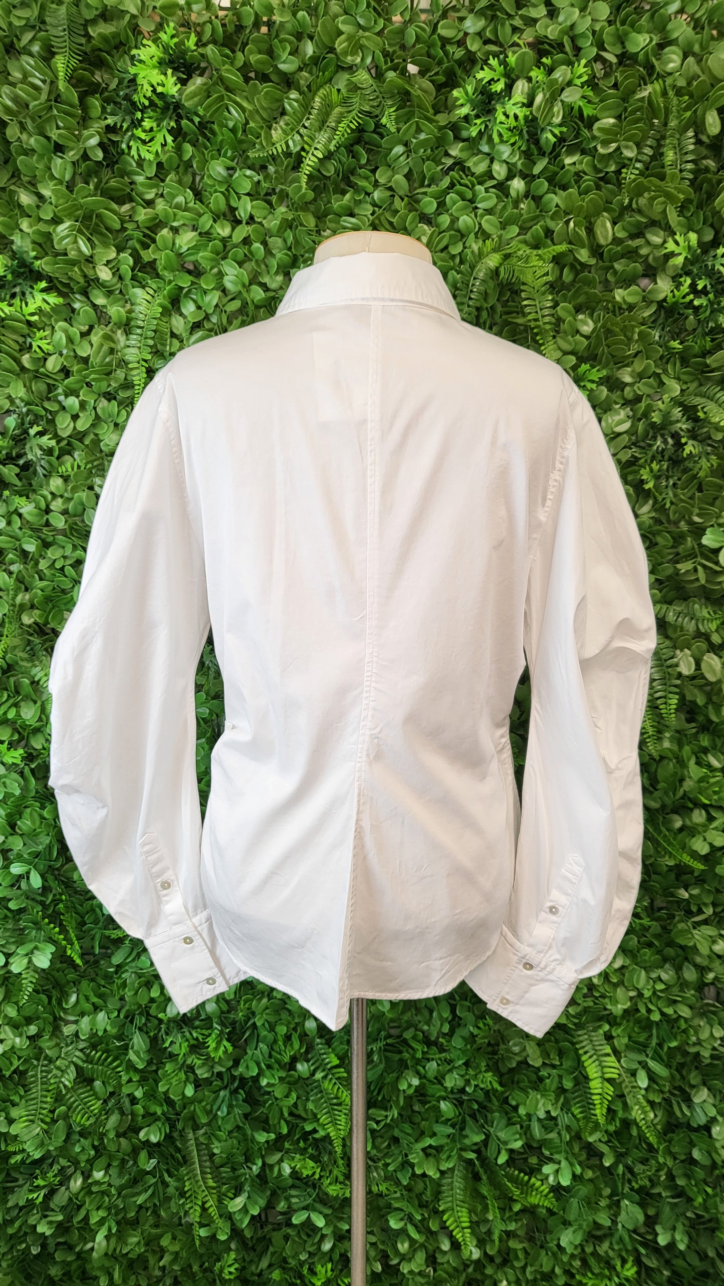 Fate + Becker White Asymmetrical Shirt (10)