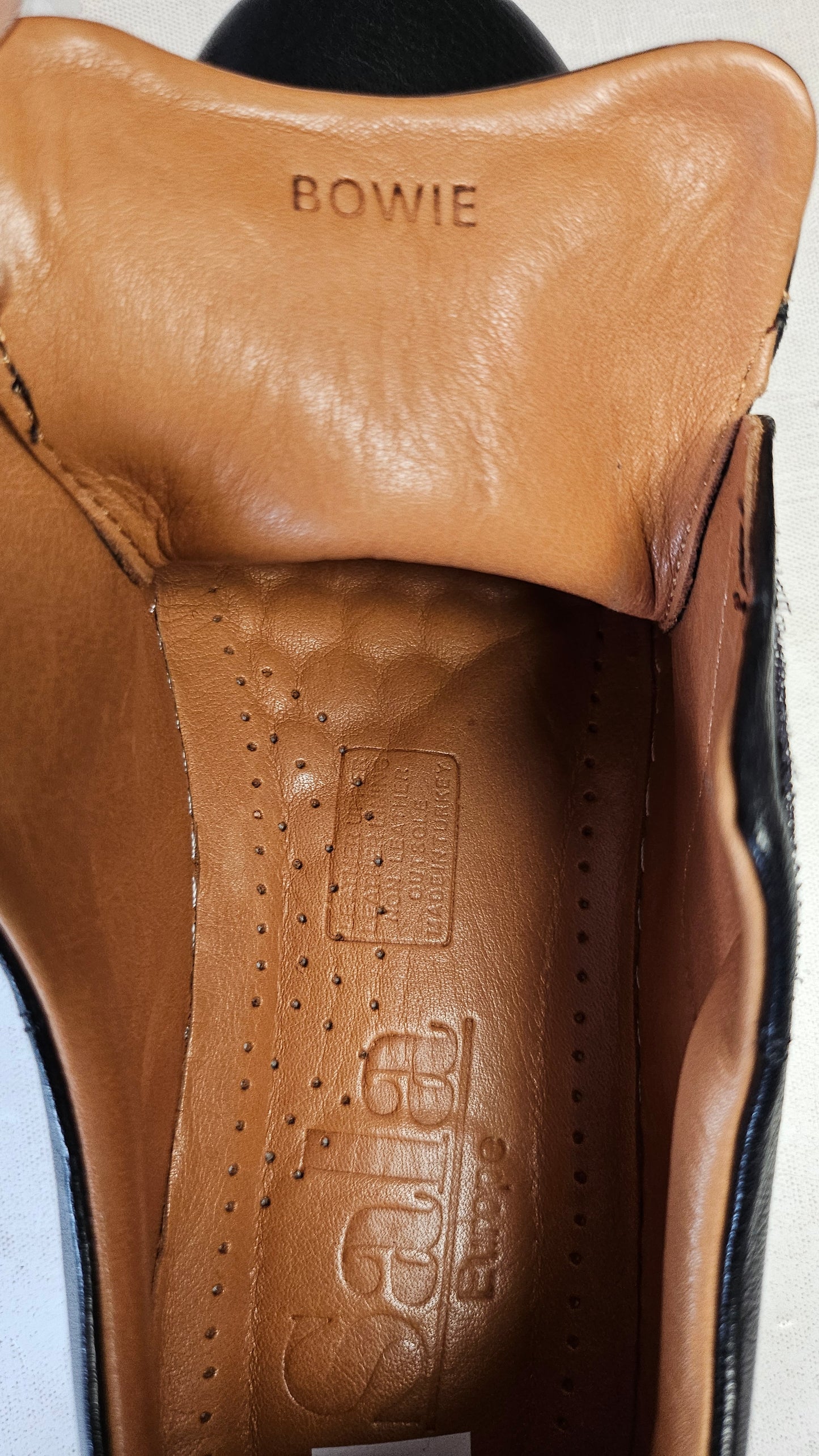 Sala Black Sneakers (38)