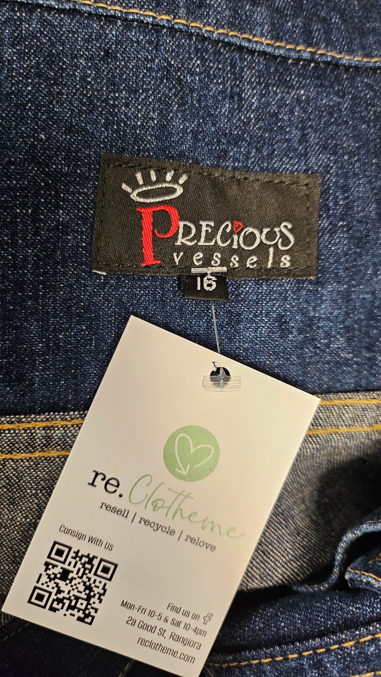 Precious Vessel Ink Embroidered Jacket (16)