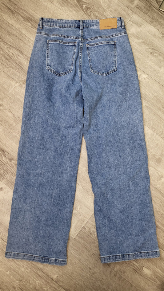 All About Eve Light Wash Wide Leg Jean (14)