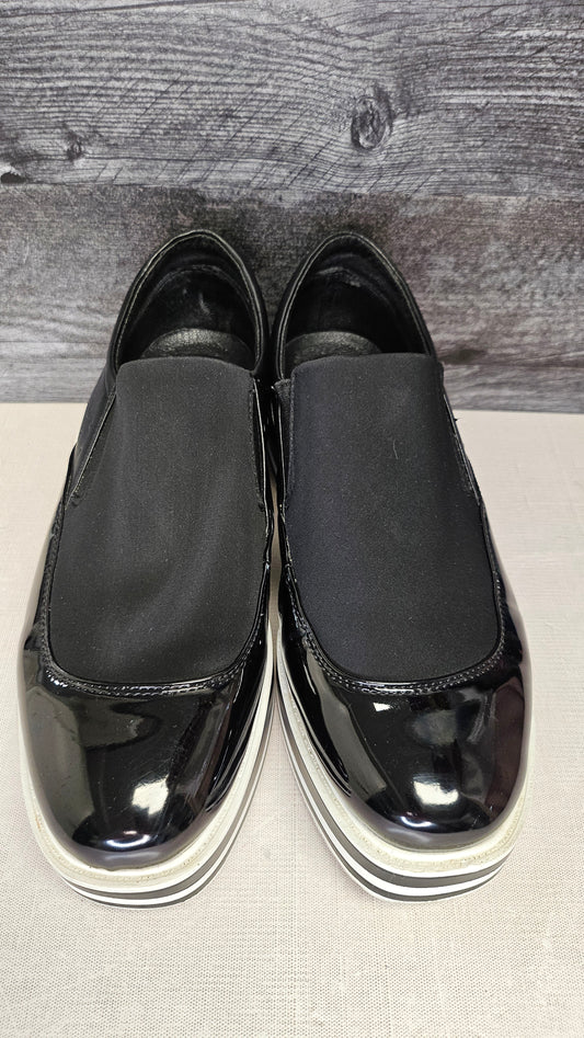 TS Black/White Stacked Slip Ons (41)