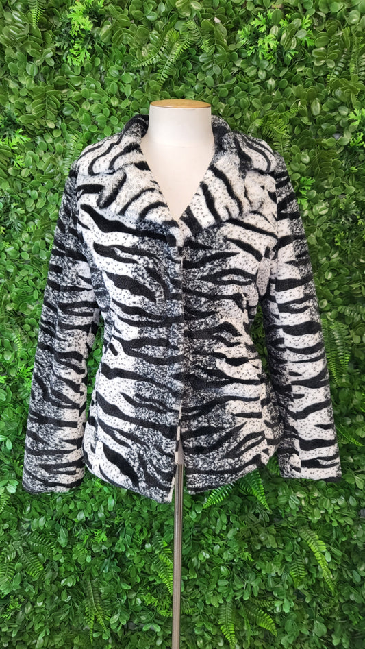 UBU Animal Print Faux Fur Jacket (10)