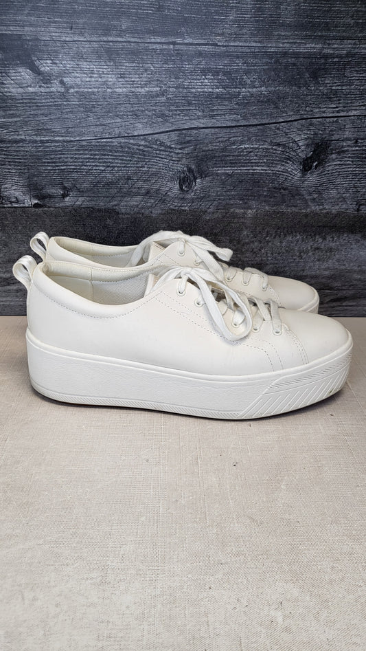 Keds White Platform Sneaker (42.5)