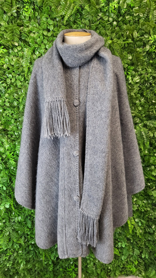 Camargo Grey Alpaca Poncho Cape (OSFM)