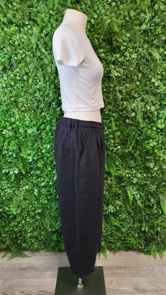 Bread&Butter Black Crop Barrel Pant (14)