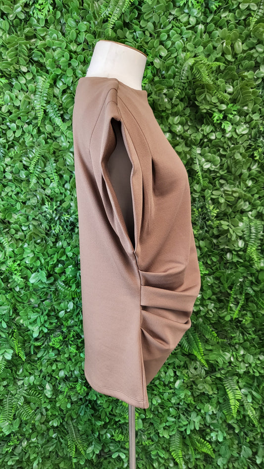 Decjuba Donkey Ruched Top (14-16)