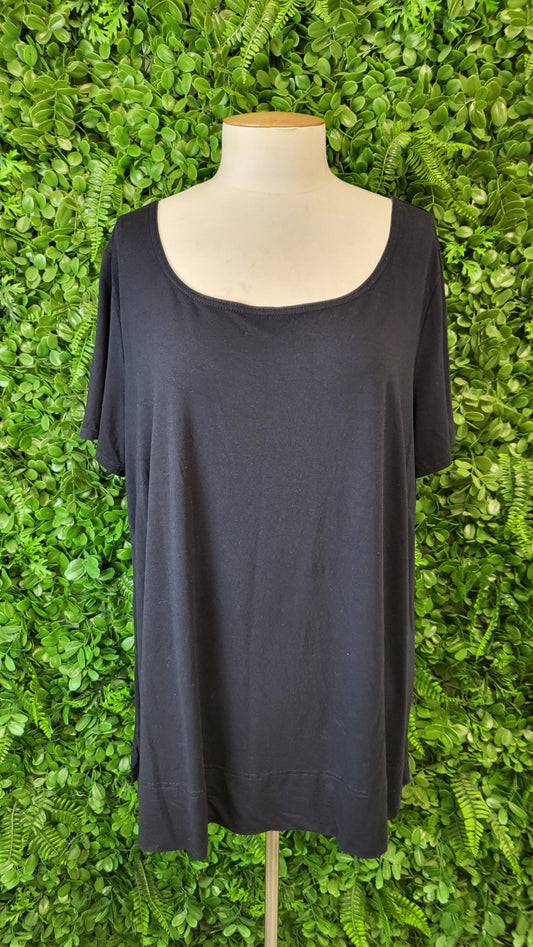 Paula Ryan Black Essential Tee (18)